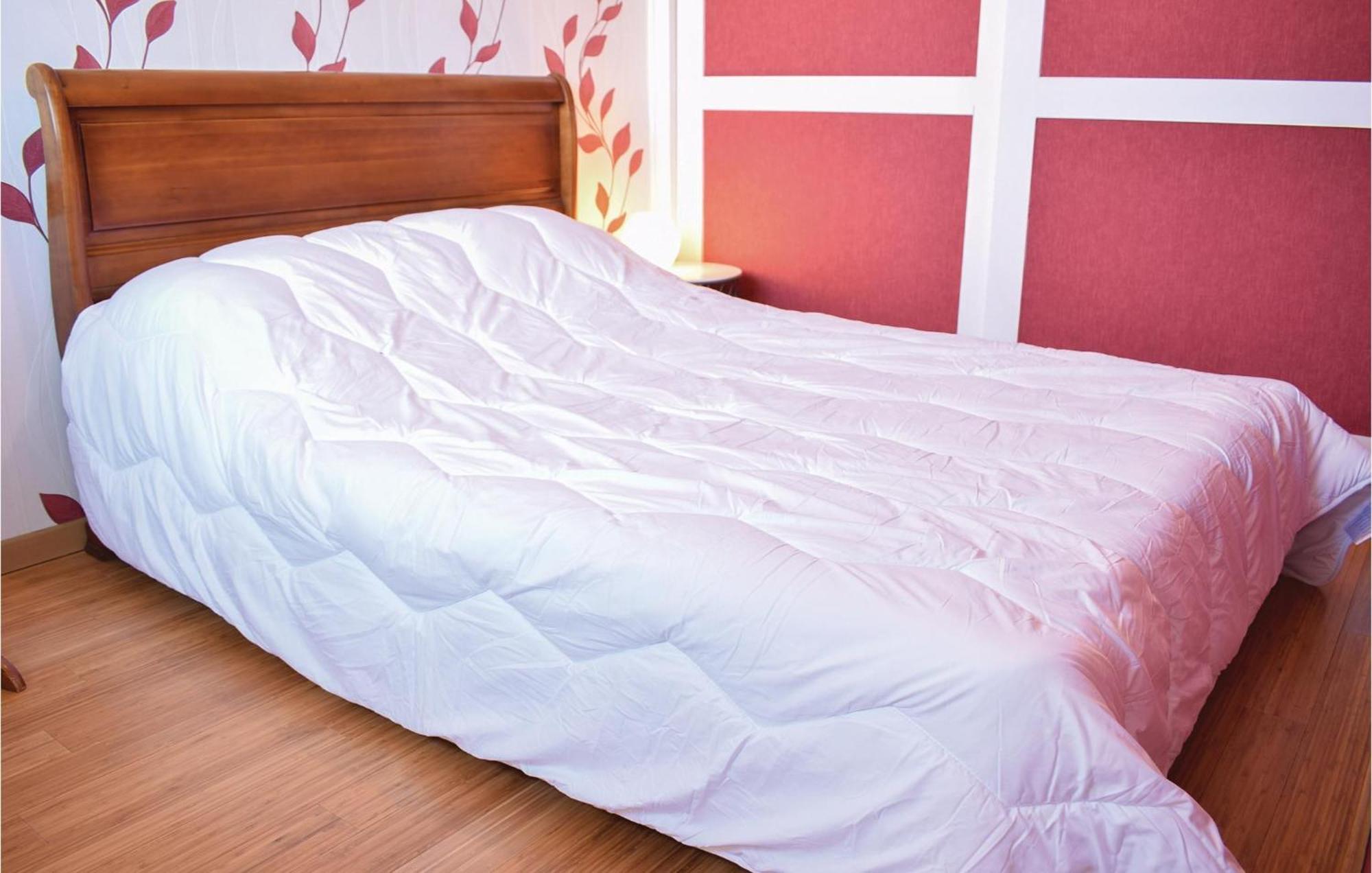 1 Bedroom Nice Apartment In Grandcamp Maisy Екстер'єр фото
