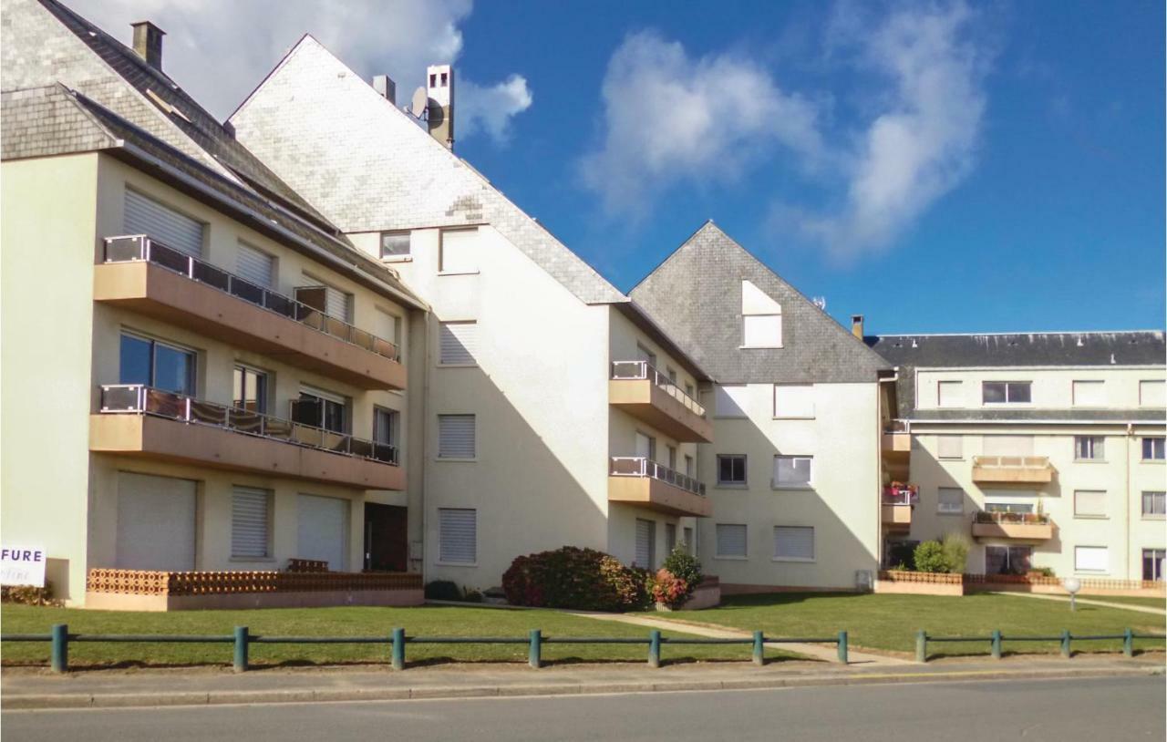 1 Bedroom Nice Apartment In Grandcamp Maisy Екстер'єр фото